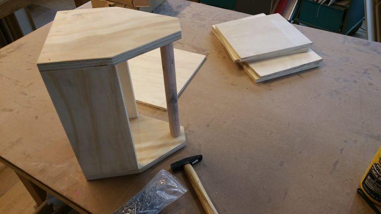 Meubelmaken Eerste Stappen — foto 1