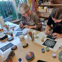Dotpaint workshop Mandala op canvas