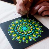 Dotpaint workshop Mandala op canvas