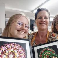 Dotpaint workshop Mandala op canvas