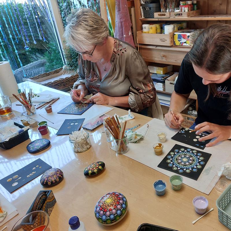 Dotpaint workshop Mandala op canvas — foto 2