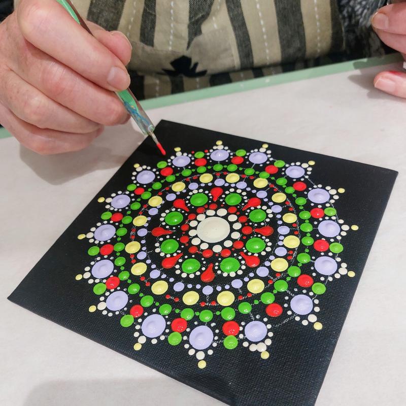 Dotpaint workshop Mandala op canvas — foto 4