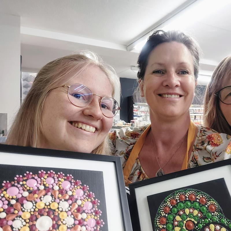 Dotpaint workshop Mandala op canvas — foto 5
