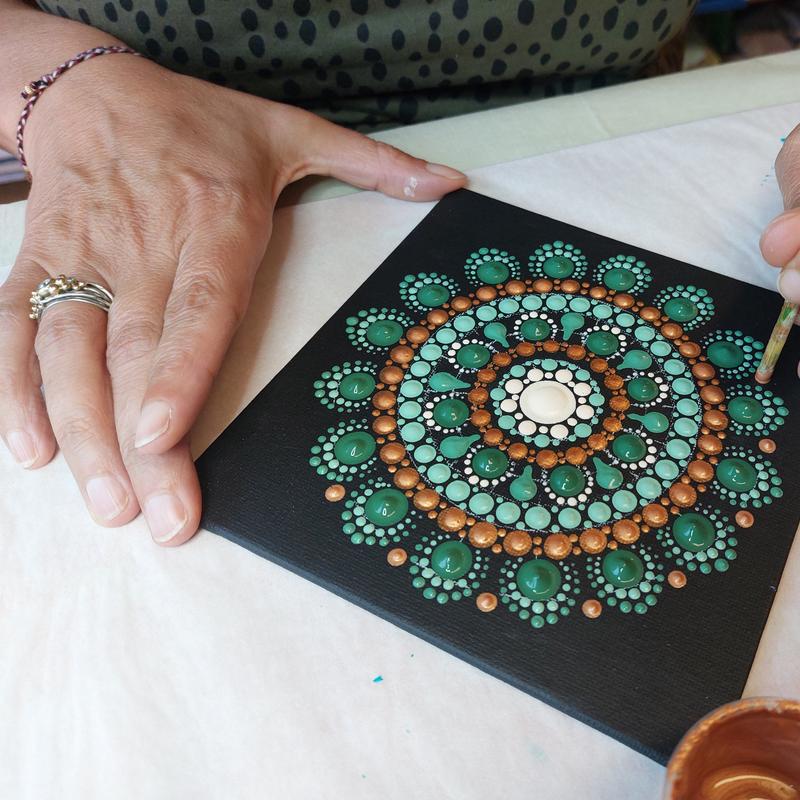 Dotpaint workshop Mandala op canvas — foto 6