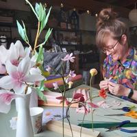 Papieren bloemen maken