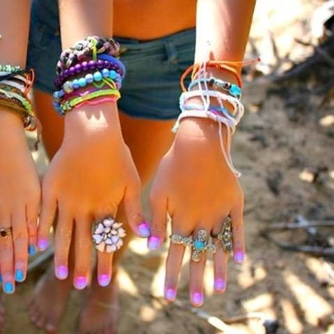 Kinder/tienerfeestje armbandjes maken