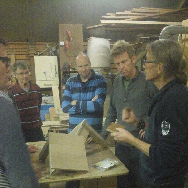 Meubel maken, houtbewerking — foto 4