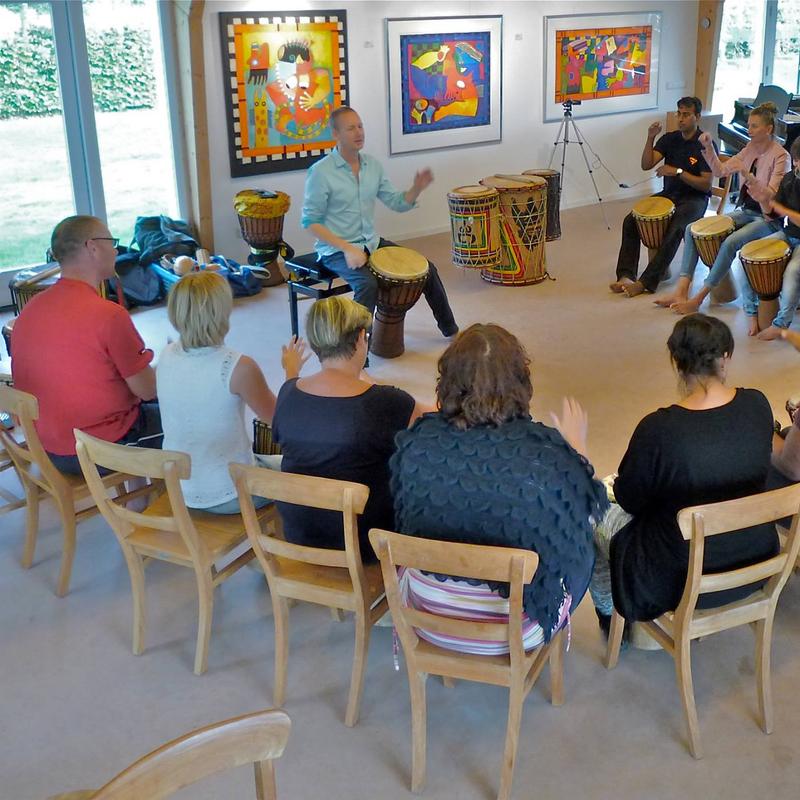 Afrikaanse percussie: djembé doundoun — foto 6