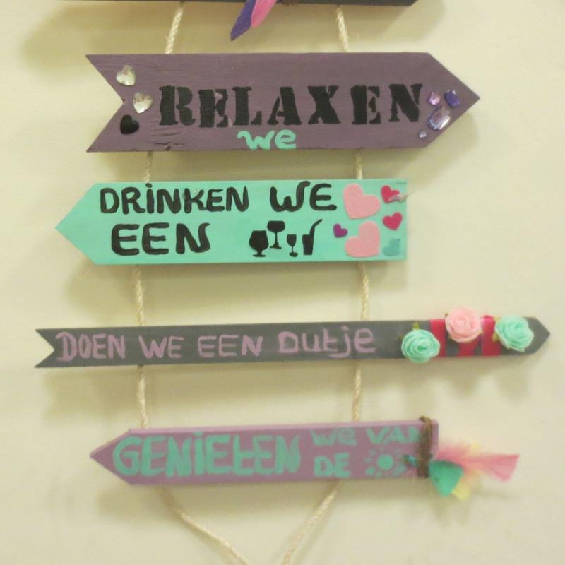 Houten tuinwijzer — foto 3