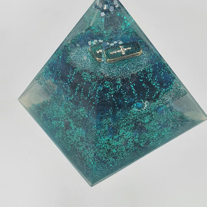 Workshop epoxy/resin art piramide/orgonite — foto 3