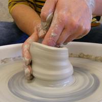 Workshop keramiek: pottenbakken en boetseren