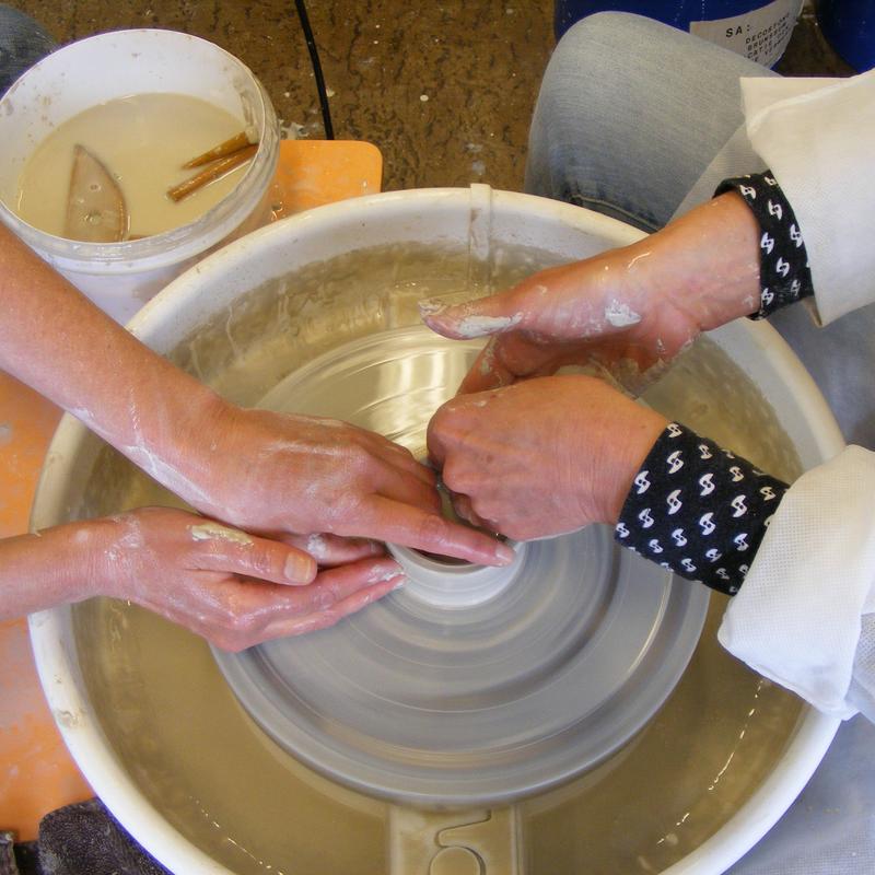 Workshop keramiek: pottenbakken en boetseren — foto 6